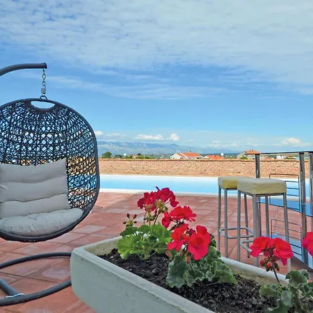 In With Outdoor Swimming Pool *