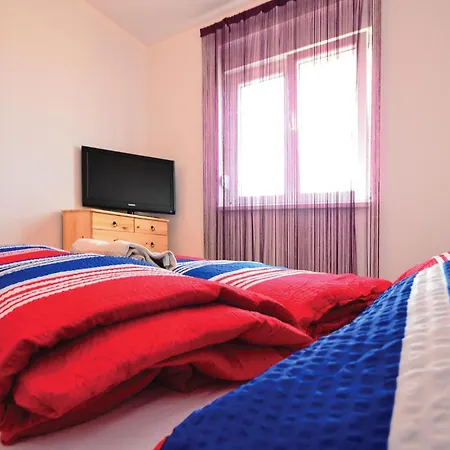 Apartman Gorgeous In With Swimming Pool *