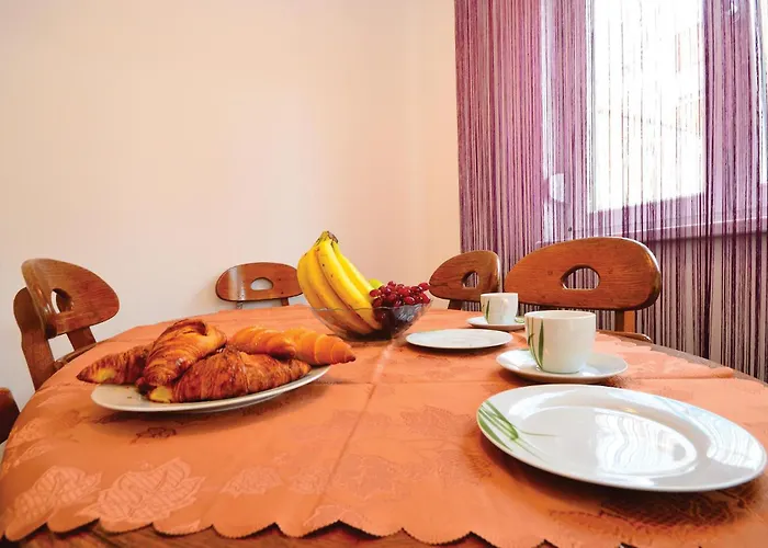 In With Outdoor Swimming Pool *