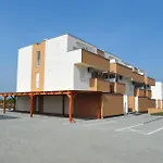 In With Outdoor Swimming Pool Appartement *